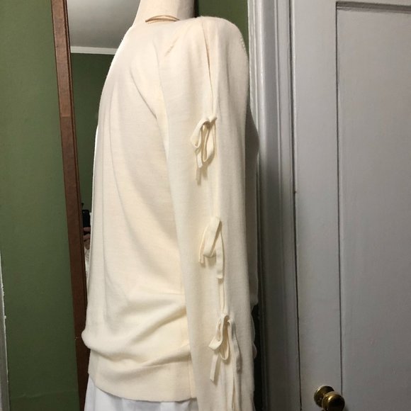 Banana Republic medium ivory sweter - Picture 3 of 9